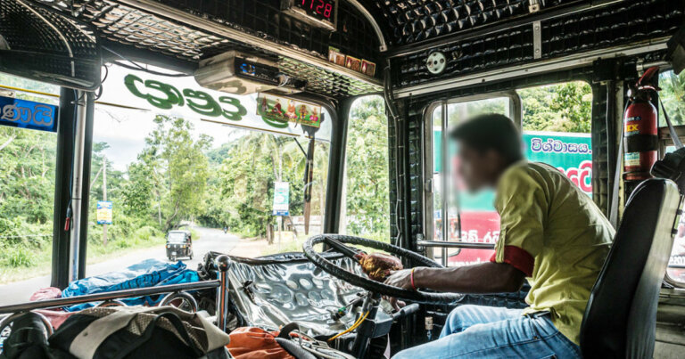 කුඩු ගහලා බස් එලවන රියදුරන් කොටුකිරීම බස්නාහිරෙන් ඇරඹේ කුඩු ගහලා බස් එලවන රියදුරන් කොටුකිරීම බස්නාහිරෙන් ඇරඹේ