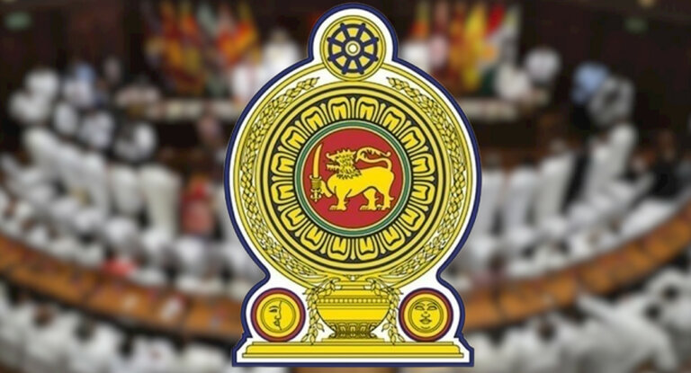 නව කැබිනට් අමාත්‍යවරු 09ක් ජනපති ඉදිරියේ දිවුරුම් දෙති