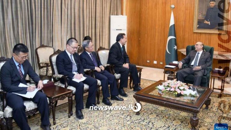 තම රටේ විශ්වසනීයම මිතුරා චීනයයි – පාකිස්තාන ජනපති තම රටේ විශ්වසනීයම මිතුරා චීනයයි – පාකිස්තාන ජනපති