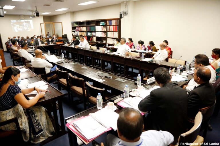 රාජ්ය ආයතනවලට හදපු මෘදුකාංග ගැන කෝපා කමිටුව ICTA වෙතින් වාර්තාවක් ඉල්ලයි රාජ්ය ආයතනවලට හදපු මෘදුකාංග ගැන කෝපා කමිටුව ICTA වෙතින් වාර්තාවක් ඉල්ලයි