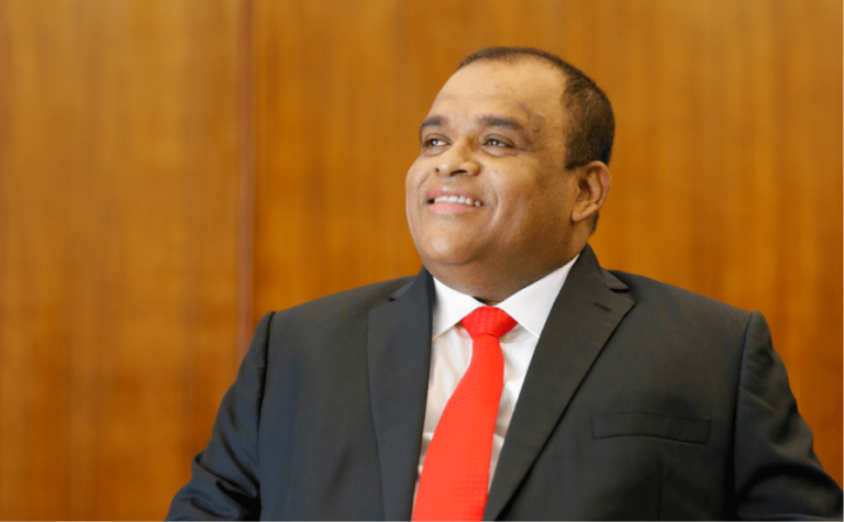 ධම්මික පෙරේරා මන්ත්රීවරයෙක් ලෙස පත්කරන ගැසට්ටුව අද රෑ එළියට එයි ධම්මික පෙරේරා මන්ත්රීවරයෙක් ලෙස පත්කරන ගැසට්ටුව අද රෑ එළියට එයි
