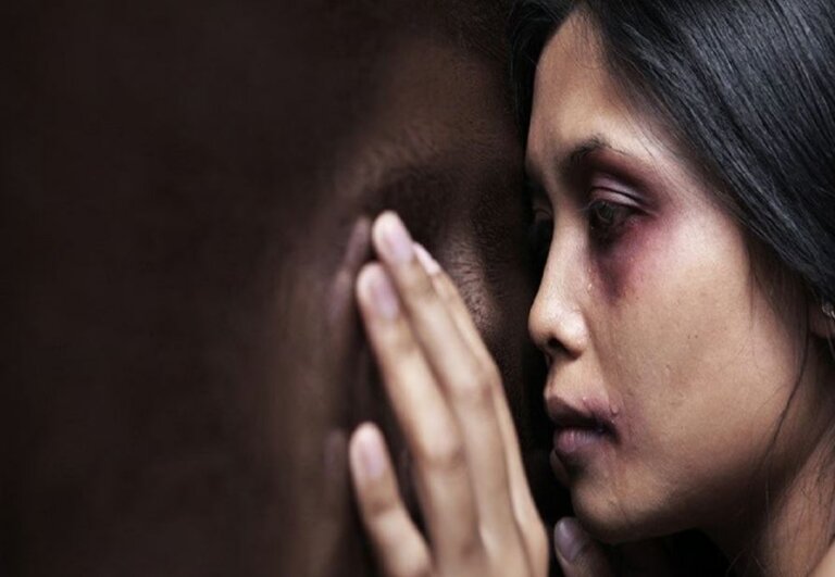 ගෘහස්ථ හිංසනයට ලක්වන කතුන්ට රැඳවුම්  මධ්‍යස්ථාන 11ක්