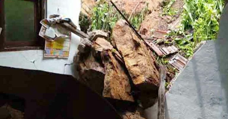 මහ වැස්සට ජීවිතයක් බිලි -ආපදා වළකන්න ත්‍රිවිධ හමුදාවම සීරුවෙන්
