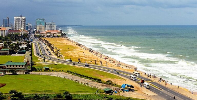 සංගීත සංදර්ශන -දේශපාලන රැස්වීම්වලට ගාලු මුවදොර තහනම් සංගීත සංදර්ශන -දේශපාලන රැස්වීම්වලට ගාලු මුවදොර තහනම්