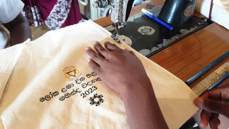 ගාල්ල මහින්දේ පොඩ්ඩන්ගෙන් ලොකු වැඩක්