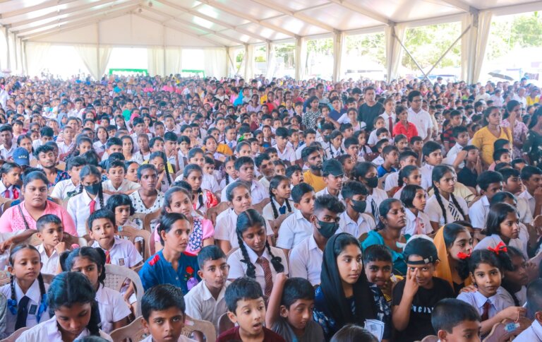 ඉදිරියේදී රටේ විශාල පෙරළියක් -දැනටමත් වැඩ පටන් අරන්