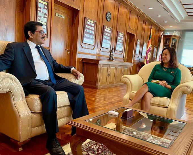 “ණය ප්‍රශ්න විසඳද්දී හැමෝටම එකවගේ සළකන්න” -අමෙරිකාව කියයි
