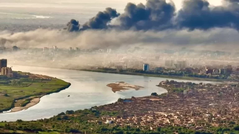 ඉදිරි දිනවලදී සුඩානයෙන් ලාංකිකයන් ඉවතට – කාර්තූම් තවමත් ඇවිලෙයි