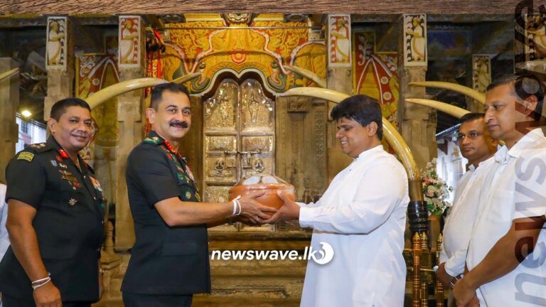 යුද හමුදාවේ කොප්පරා පූජාව අද ශ්‍රී දළදා මාලිගාවේදී..