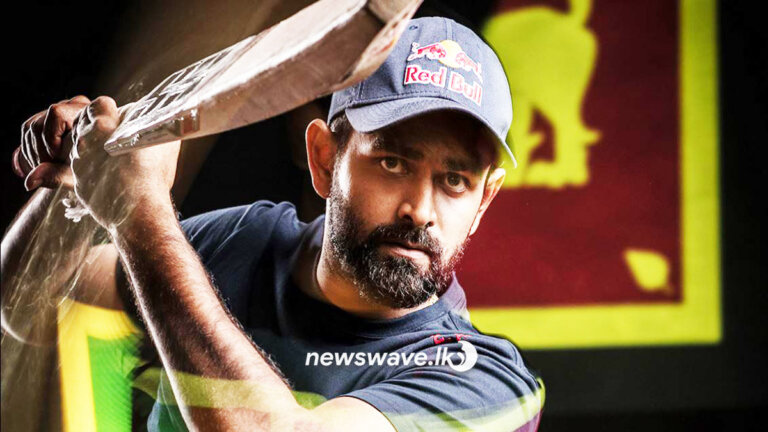 ලහිරු තිරිමාන්න රිය අනතුරක ලහිරු තිරිමාන්න රිය අනතුරක
