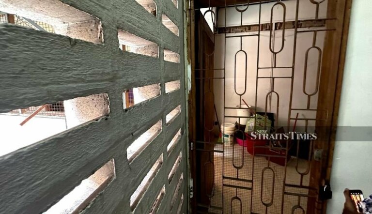 ලාංකිකයන් තිදෙනකු මැලේසියාවේදී ඝාතනය කරලා