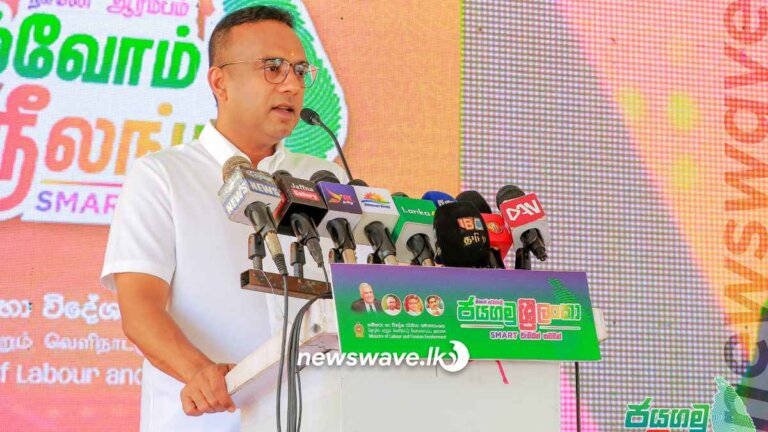වර්ජකයන්ට කරන්න ඕන දෙයක් මනුෂ කිලිනොච්චියේ දී කියයි