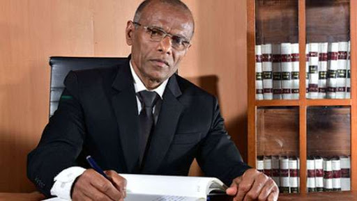 නාගානන්ද කොඩිතුවක්කු නීතිඥකමෙන් දොට්ට නාගානන්ද කොඩිතුවක්කු නීතිඥකමෙන් දොට්ට