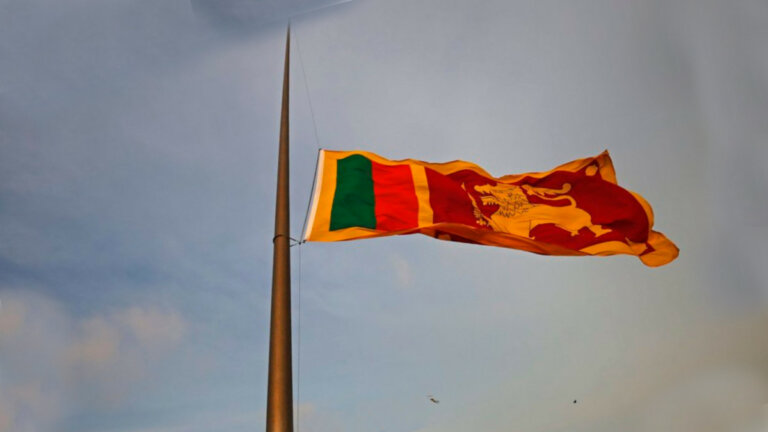 මහ රැජිණගේ අභාවය වෙනුවෙන් මෙරට රාජ්ය ආයතනවලට නියෝගයක් මහ රැජිණගේ අභාවය වෙනුවෙන් මෙරට රාජ්ය ආයතනවලට නියෝගයක්