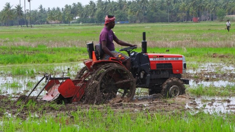 වගාකරන්න ගොවීන්ට ඩීසල් නොමිලේ