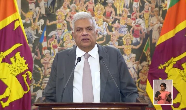 “අපි මුල ඉඳලාම වරද්දාගත්තා” -ජනපතිගේ විශේෂ ප්රකාශය(📹) “අපි මුල ඉඳලාම වරද්දාගත්තා” -ජනපතිගේ විශේෂ ප්රකාශය(📹)