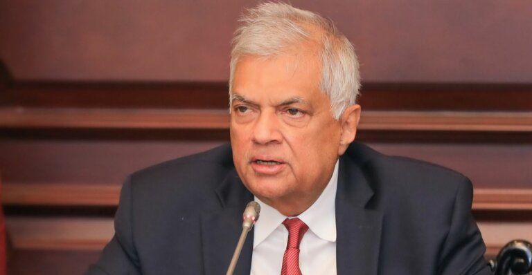 පරිසර ඇමතිකම ගැන තීරණයක් පරිසර ඇමතිකම ගැන තීරණයක්