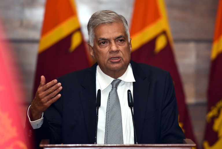 ජනපති ජාතිය අමතන්න සූදානම්.. ජනපති ජාතිය අමතන්න සූදානම්..