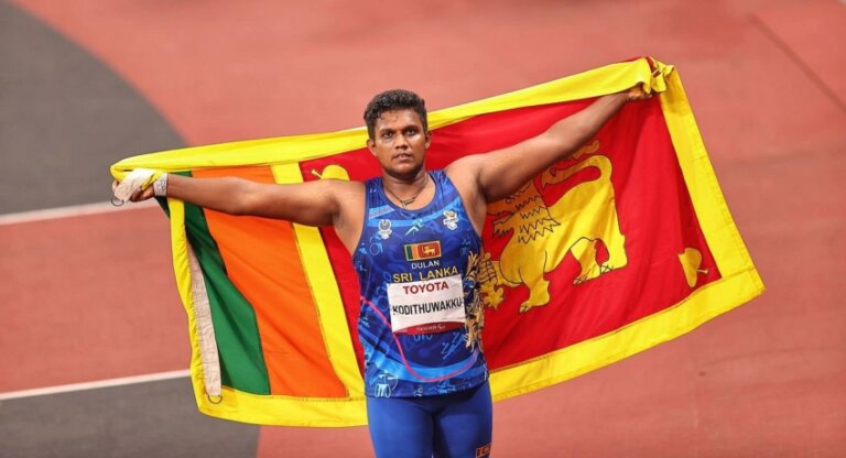 සමිත දුලාන්ගෙන් නව ලෝක වාර්තාවක්