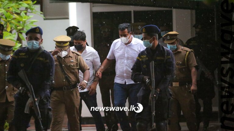 සනත් – මිලාන් රක්ෂිතයට සනත් – මිලාන් රක්ෂිතයට