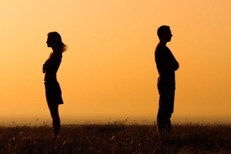 වෙන්වීමකදී මොළය වැඩකරන හැටි