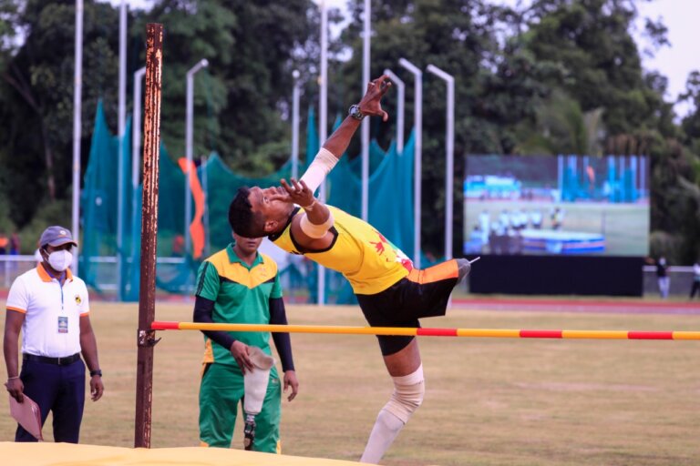 අලුත් වාර්තා රැසක් තැබූ යුද හමුදා මලල ක්රීඩා තරගාවලිය අලුත් වාර්තා රැසක් තැබූ යුද හමුදා මලල ක්රීඩා තරගාවලිය