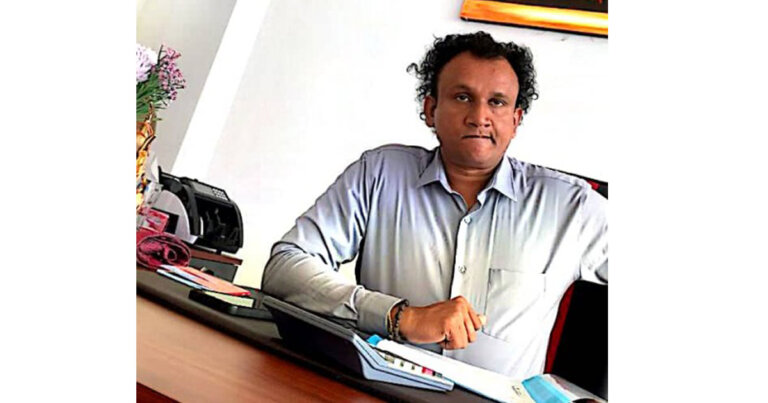 මොහු ගැන දන්නවාද? – වහාම පොලීසියට කියන්න.. මොහු ගැන දන්නවාද? – වහාම පොලීසියට කියන්න..