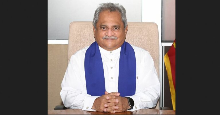 සබරගමුව ආණ්ඩුකාරවරයා ඉල්ලා අස්වෙයි