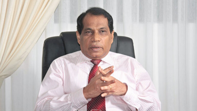 ආණ්ඩුකාරවරයෙක් ඉල්ලා අස්වෙයි ආණ්ඩුකාරවරයෙක් ඉල්ලා අස්වෙයි